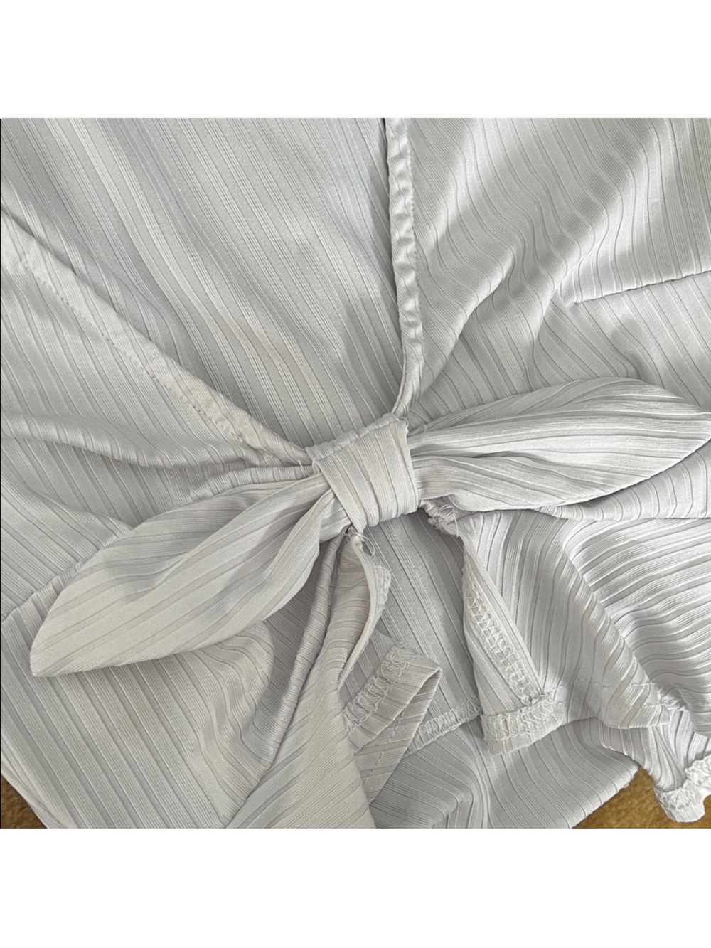 Revamped • Women’s XS • White/Silver • Ribbed Tie-Front Peplum Long Sleeve Top - Picture 7 of 8